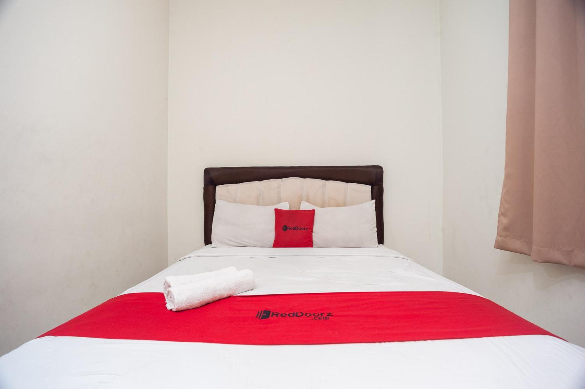 Reddoorz Plus Near Rs Pmi Μπογκόρ Εξωτερικό φωτογραφία